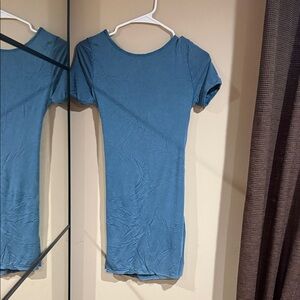 American Eagle Outfitters Teal Short Sleeve dress(Don’t Ask Why)